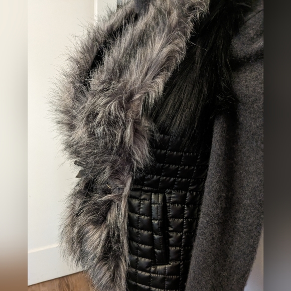 Vegan fur vest - Picture 3 of 5